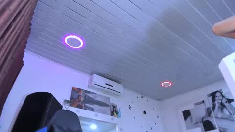 Snapshot of venuzconor chatting on February 2025 07:55:01 AM ---Venuz--- online show from February 2025 07:55:01 AM