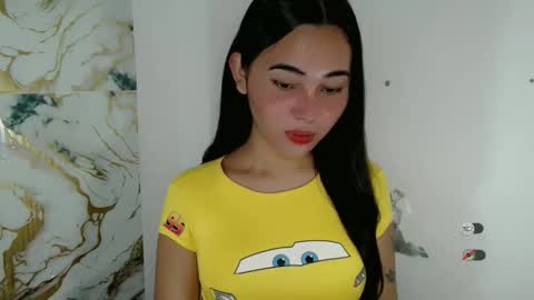 Snapshot of veola_sexy chatting on May 2026 06:24:02 PM veola_sexy online show from May 2026 06:24:02 PM