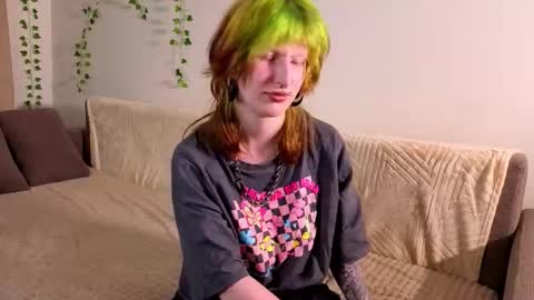 Erica online show from September 2025 07:36:02 PM