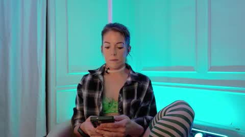 Vera Victors online show from March 2026 03:11:02 AM