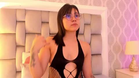 vero domplay online show from April 2026 03:18:01 AM