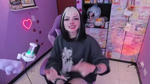     online show from November 2025 11:37:02 PM