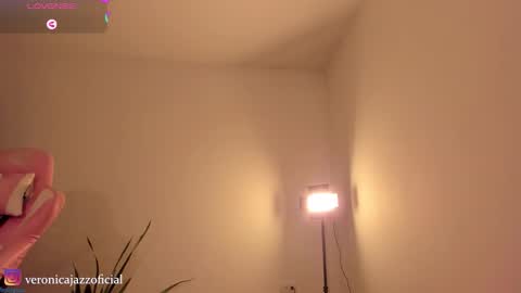 Vero 3 online show from February 2026 10:27:02 PM