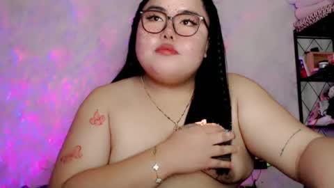 Snapshot of veronicakisses chatting on June 2026 05:30:02 PM MS. VERONICA 22 I love Aza 3 online show from June 2026 05:30:02 PM