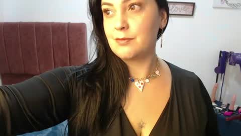 Snapshot of veroniicabbw_ chatting on July 2026 01:07:01 PM veroniicabbw_ online show from July 2026 01:07:01 PM