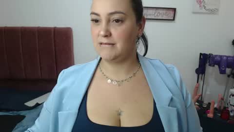 Snapshot of veroniicabbw_ chatting on August 2026 10:54:01 AM veroniicabbw_ online show from August 2026 10:54:01 AM