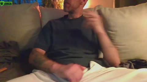 Snapshot of versatilexswede chatting on July 2026 01:07:01 AM John online show from July 2026 01:07:01 AM
