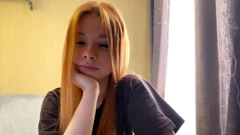 Snapshot of vertiegartrell chatting on June 2026 11:39:02 PM Lina online show from June 2026 11:39:02 PM