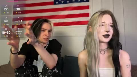 Snapshot of veryraretwins chatting on March 2026 12:17:01 AM veryraretwins online show from March 2026 12:17:01 AM