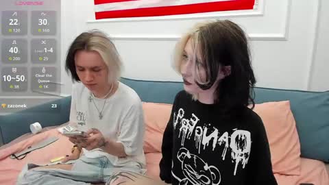 veryraretwins online show from May 2026 08:48:01 PM