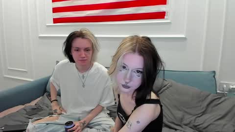 veryraretwins online show from June 2026 07:43:01 AM