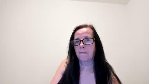 verysassypeachgoddess online show from January 2026 03:44:02 AM