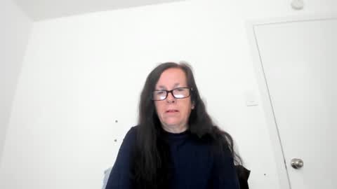 Snapshot of verysassypeachgoddess chatting on June 2026 01:03:02 PM verysassypeachgoddess online show from June 2026 01:03:02 PM
