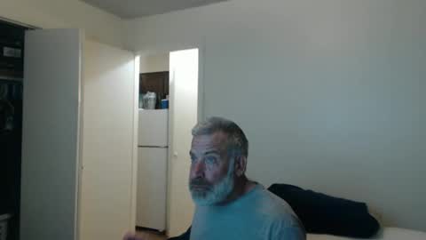 hairy man online show from February 2026 01:09:01 AM