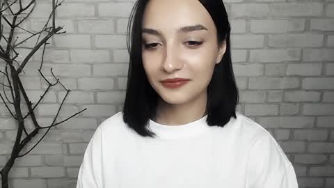 Ana online show from February 2025 03:31:02 PM