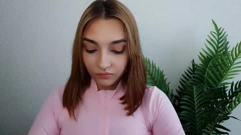 Ana online show from September 2025 12:18:01 PM