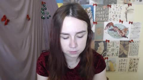 veryveryvery_shy online show from December 2025 07:57:02 AM