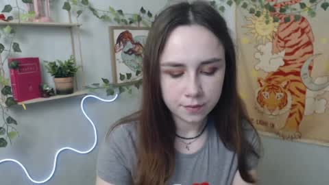 Snapshot of veryveryvery_shy chatting on April 2026 05:34:01 AM veryveryvery_shy online show from April 2026 05:34:01 AM