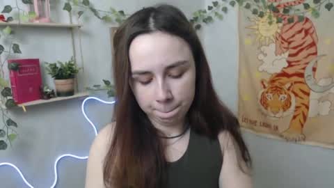 Snapshot of veryveryvery_shy chatting on April 2026 05:24:01 AM veryveryvery_shy online show from April 2026 05:24:01 AM