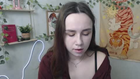 Snapshot of veryveryvery_shy chatting on April 2026 05:36:01 AM veryveryvery_shy online show from April 2026 05:36:01 AM