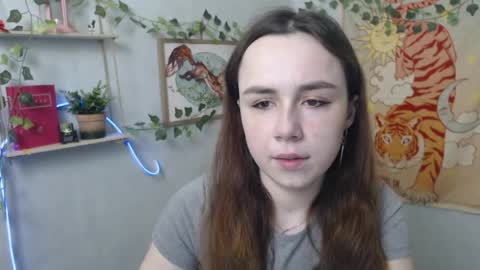Snapshot of veryveryvery_shy chatting on April 2026 05:16:01 AM veryveryvery_shy online show from April 2026 05:16:01 AM