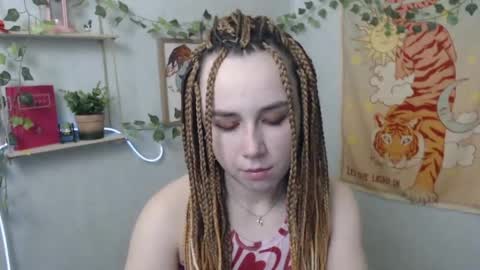 Snapshot of veryveryvery_shy chatting on May 2026 05:25:02 AM veryveryvery_shy online show from May 2026 05:25:02 AM