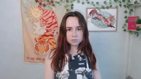Snapshot of veryveryvery_shy chatting on May 2026 10:36:01 AM veryveryvery_shy online show from May 2026 10:36:01 AM