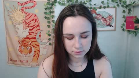 Snapshot of veryveryvery_shy chatting on May 2026 05:48:02 AM veryveryvery_shy online show from May 2026 05:48:02 AM