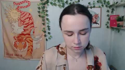 Snapshot of veryveryvery_shy chatting on June 2026 05:34:02 AM veryveryvery_shy online show from June 2026 05:34:02 AM