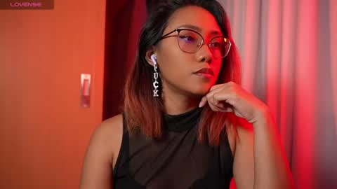 Vexa Nyx online show from June 2026 12:05:02 PM