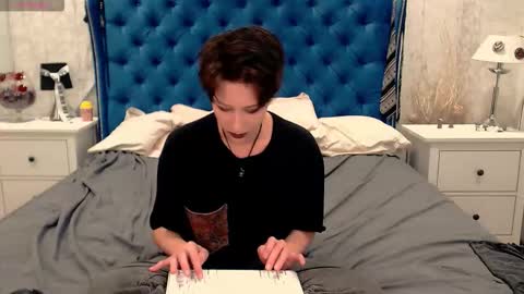 Via online show from December 2025 08:35:01 PM