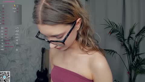 Mikky online show from January 2025 08:11:02 PM