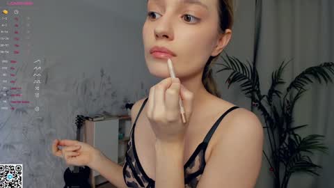 Mikky online show from January 2025 08:10:01 PM