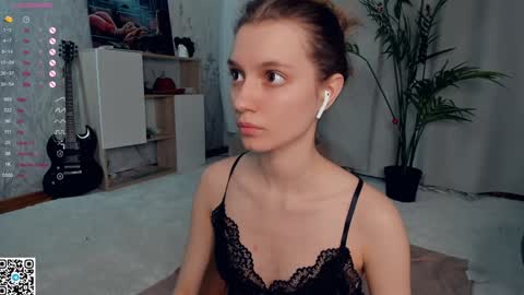 Mikky online show from January 2025 11:49:01 AM