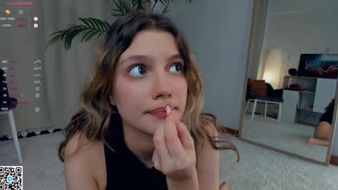 Mikky online show from February 2025 11:09:01 AM