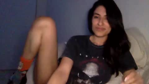 Snapshot of vibingwithchloe chatting on January 2025 11:53:02 AM chloe online show from January 2025 11:53:02 AM