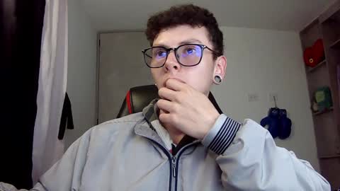 Snapshot of vicent_brais chatting on December 2024 05:13:01 AM Vicent Brais online show from December 2024 05:13:01 AM