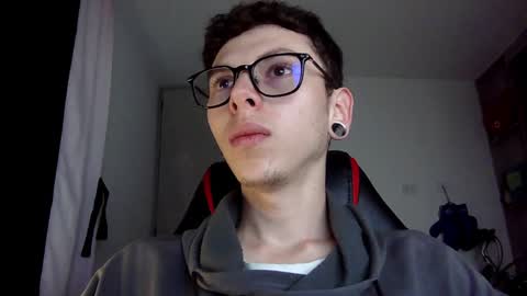 Snapshot of vicent_brais chatting on December 2024 06:08:02 AM Vicent Brais online show from December 2024 06:08:02 AM