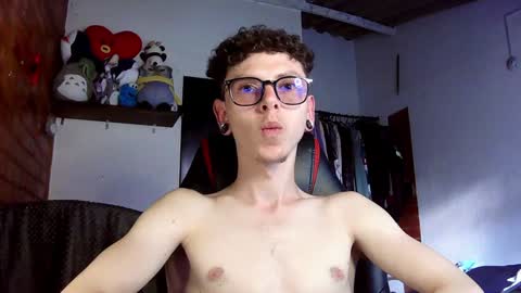 Snapshot of vicent_brais chatting on January 2025 10:12:02 PM Vicent Brais online show from January 2025 10:12:02 PM