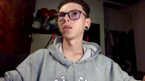 Snapshot of vicent_brais chatting on February 2025 10:41:01 PM Vicent Brais online show from February 2025 10:41:01 PM