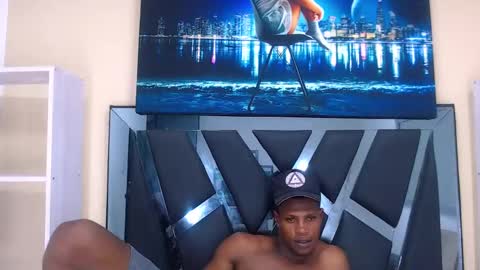 Vicent  online show from December 2024 01:40:01 AM