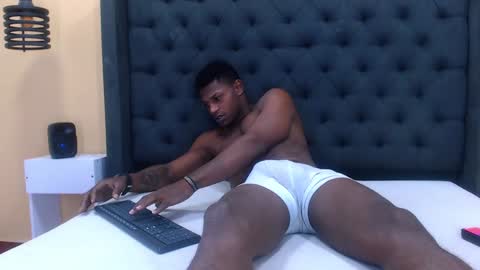 Vicent  online show from December 2024 07:46:02 PM