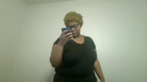 vickiryder56 online show from November 2025 04:29:01 PM