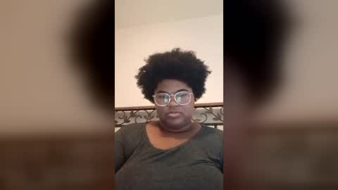 Snapshot of vickiryder56 chatting on July 2026 10:42:02 PM vickiryder56 online show from July 2026 10:42:02 PM