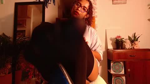 Vicky  online show from March 2025 01:11:01 AM