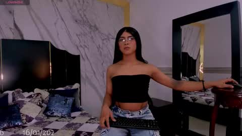 Snapshot of vicky_hottman chatting on January 2026 04:50:02 AM vicky_hottman online show from January 2026 04:50:02 AM