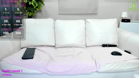 Snapshot of vickyberry chatting on December 2024 12:22:02 PM Victoria online show from December 2024 12:22:02 PM