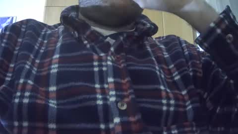 VictorHume online show from February 2025 11:25:02 PM