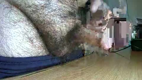 VictorHume online show from October 2025 05:02:02 PM