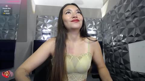Snapshot of victoria017 chatting on October 2025 02:44:01 AM Victoria  online show from October 2025 02:44:01 AM